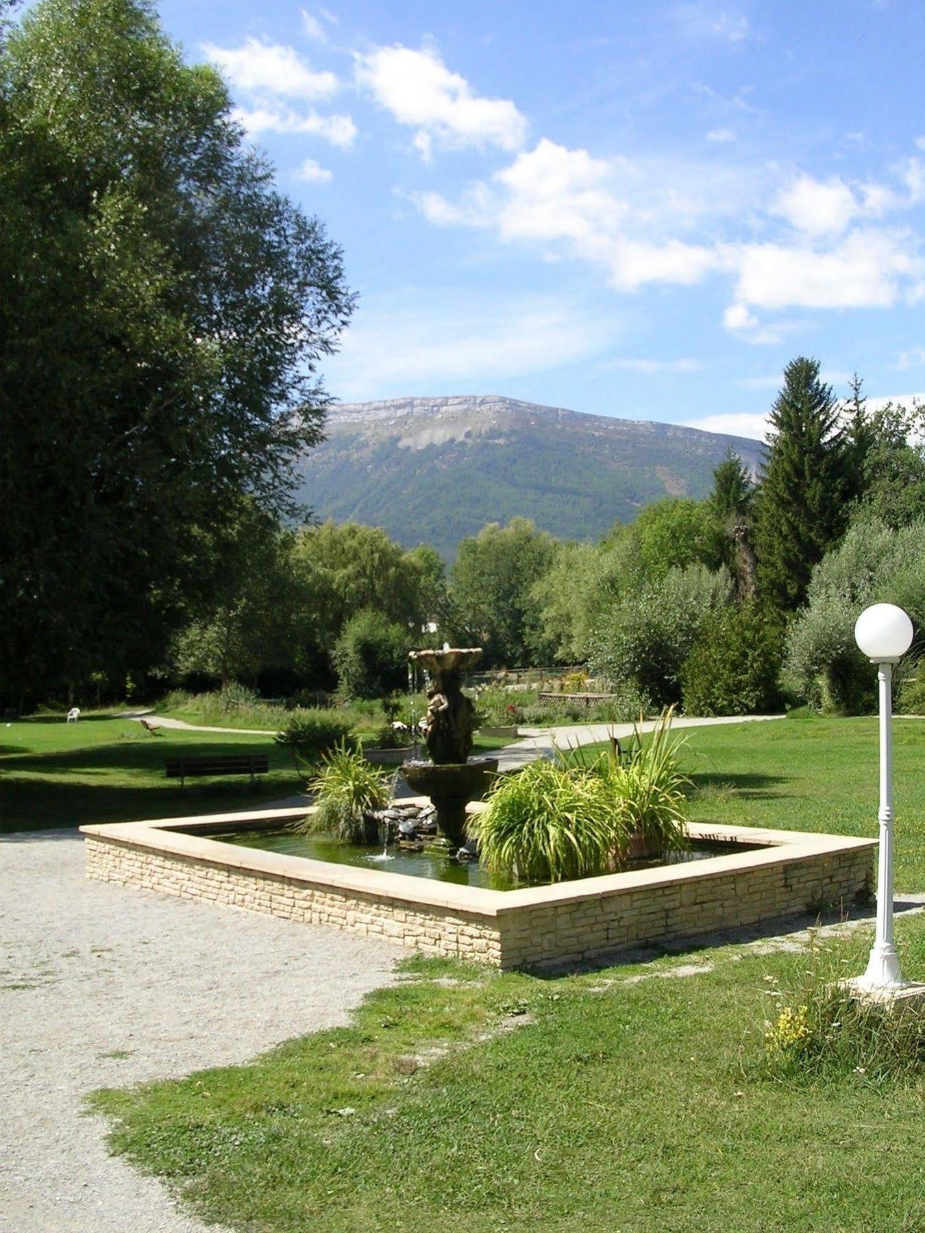 La Freissinouse Hotel & Restaurant Azur מראה חיצוני תמונה